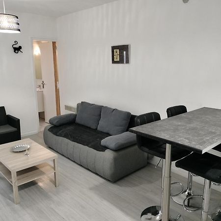 פרפיניין Appartement Cosy Avec Patio En Rdc מראה חיצוני תמונה