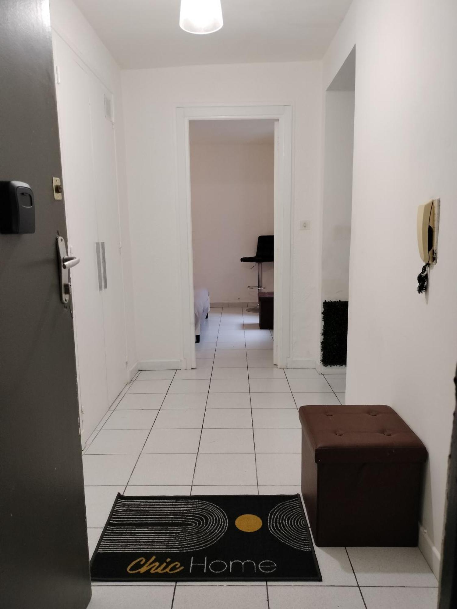 פרפיניין Appartement Cosy Avec Patio En Rdc מראה חיצוני תמונה